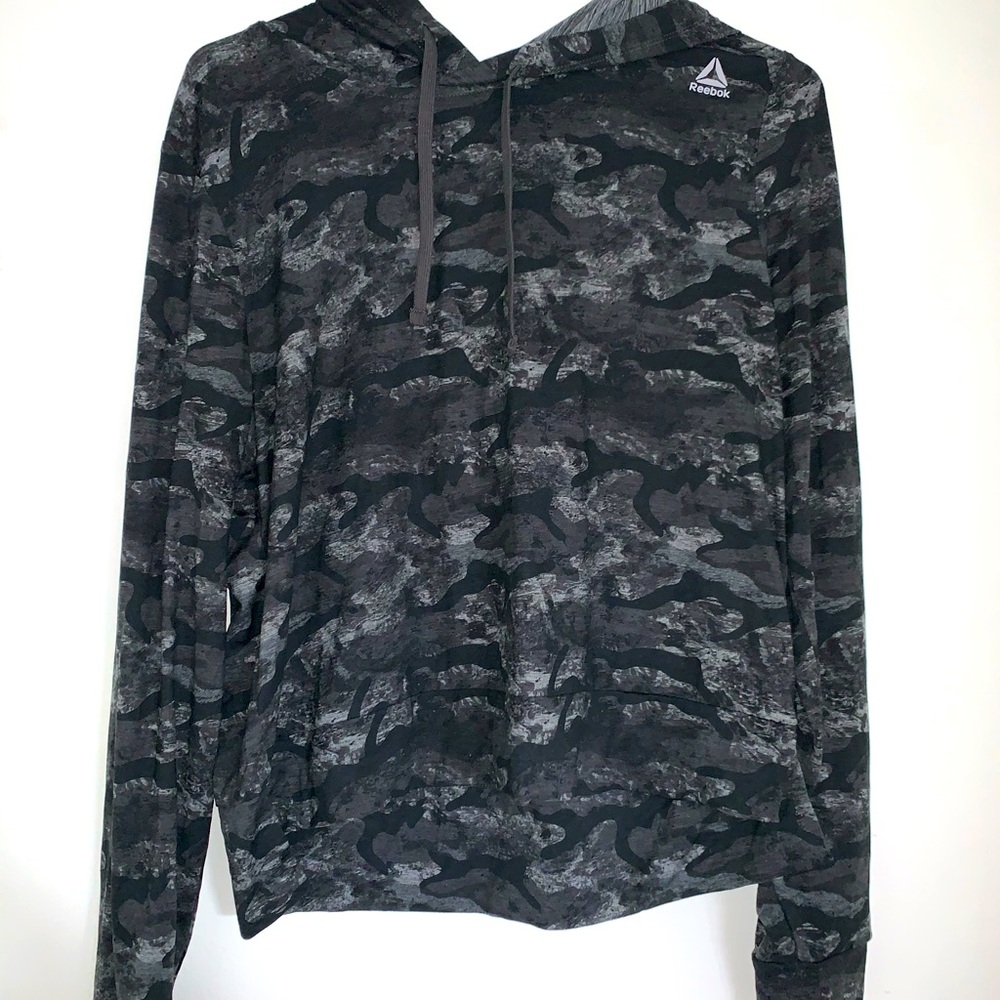 Sports sweatshirt
